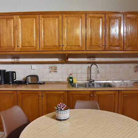 Apartment Victo-ria Lux Lefkada City