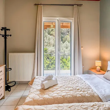 Apartment Victo-ria Lux Lefkada City