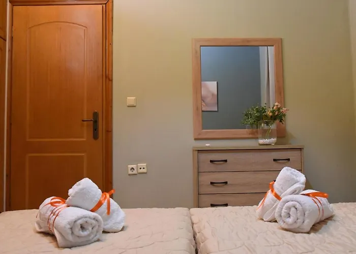 The House Of Victo-ria *